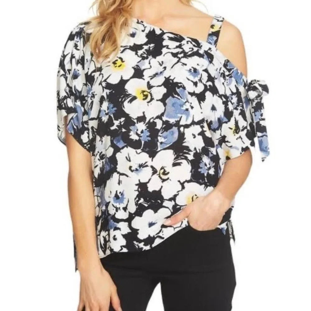 1. State Black White Floral Print Tie Single Cold Shoulder Blouse Small Women’s